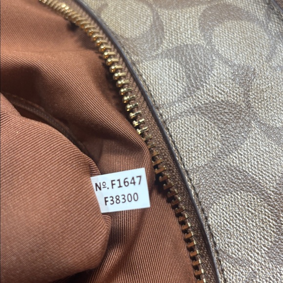 Coach Harley Hobo Tan signature C Shoulder Saddle Bag purse tote - Picture 14 of 16